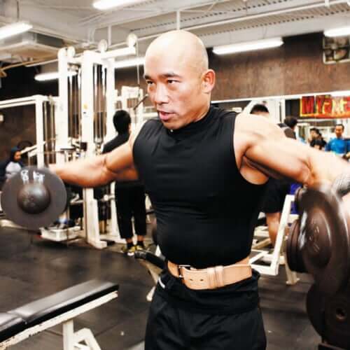 孫悟空に憧れた筋トレオタクの大学生 中学生のときに自分でバーベルを購入した Fitness Love 孫悟空に憧れた筋トレオタクの大学生 中学生のときに自分でバーベルを購入した Fitness Love