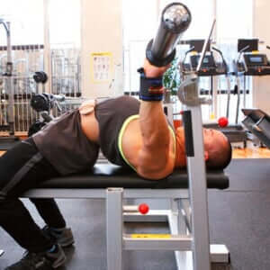 体重66 でベンチプレス190 を挙げる男のベンチプレス強化法 Fitness Love