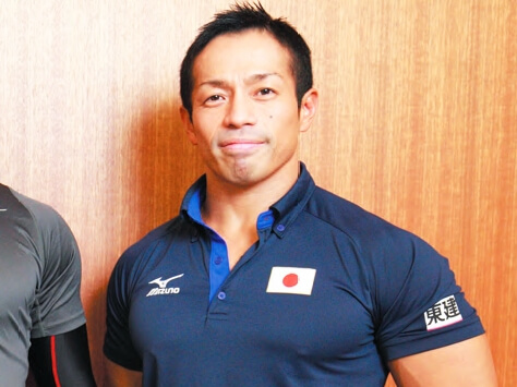 今さら聞けない スクワット の素朴なお悩みをバズーカ岡田が解決 Fitness Love