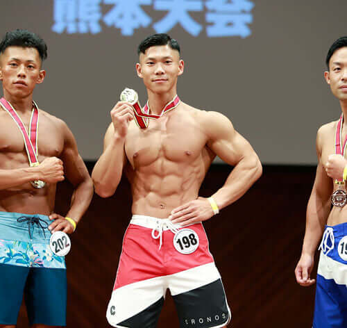 Jbbf 日本階級別の筋肉頂上決戦は新鋭 吉岡賢輝が激闘のなか加藤直之に次ぐ2位に浮上 8月21日jbbf日本クラス別選手権結果 Fitness Love