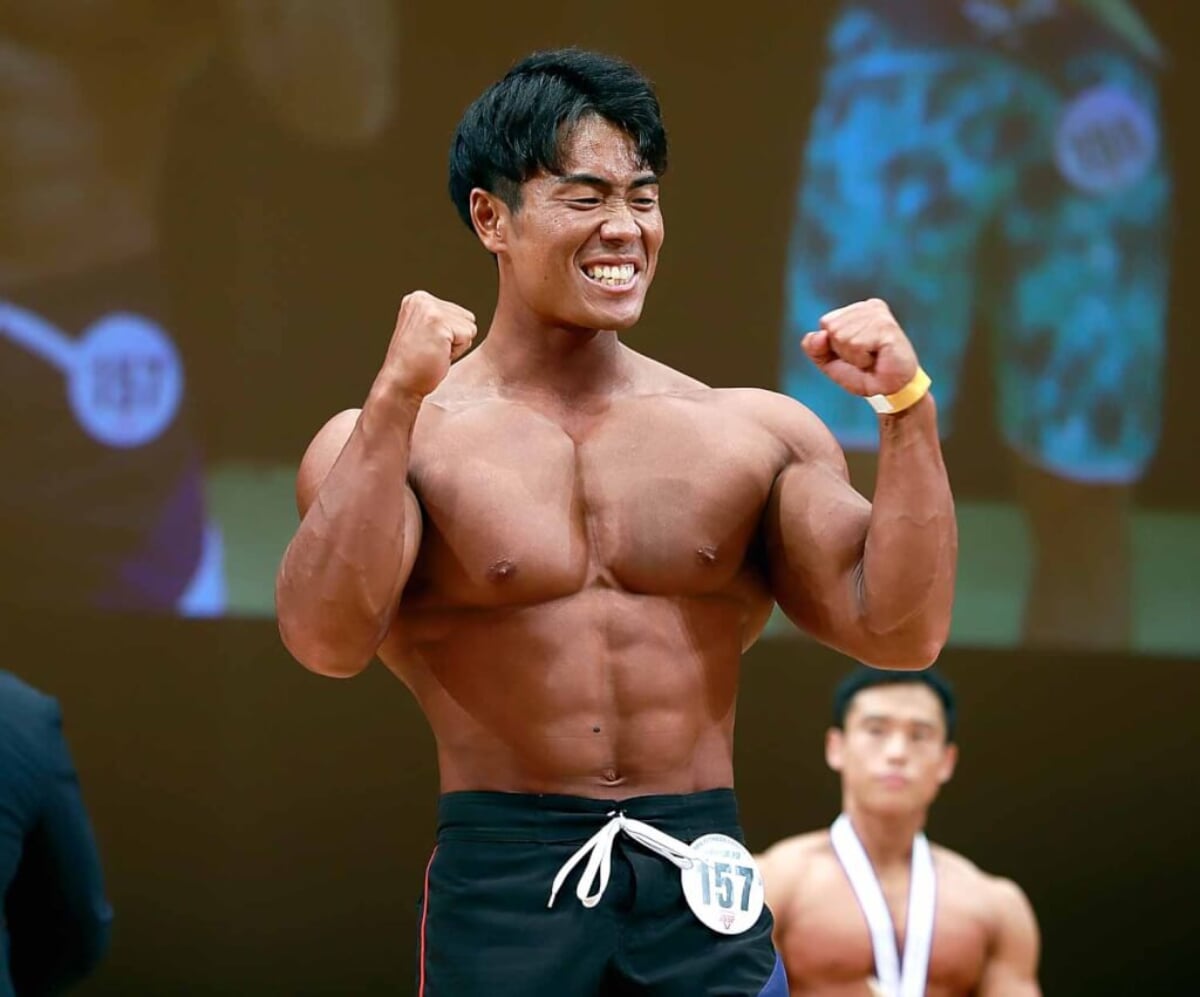 JBBF】圧倒的な重圧感！福原俊介がマスキュラーフィジーク日本一を制す