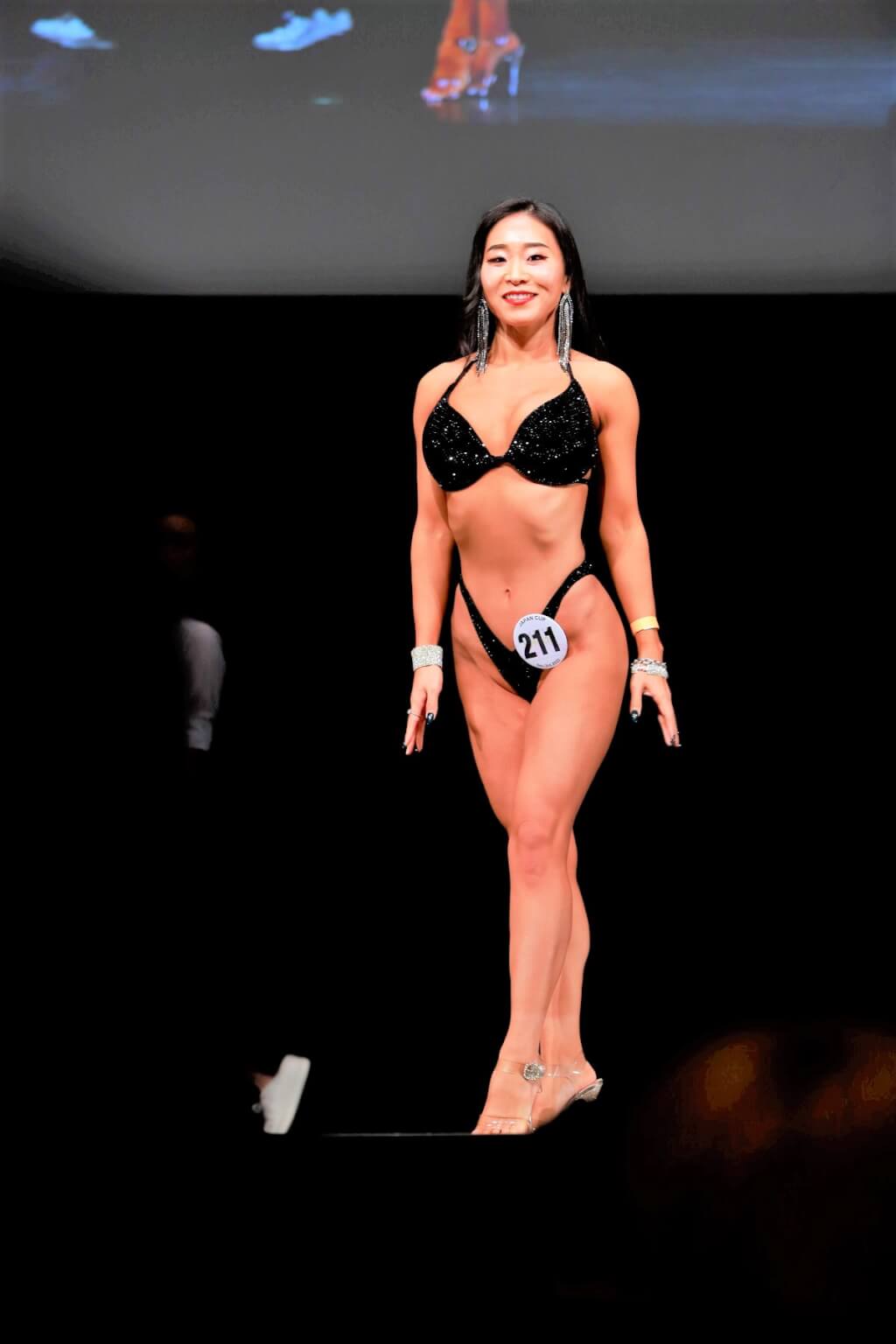 安藤菜々美さん(ゴールドジムJAPAN CUPビキニ35歳未満158cm以下３位）