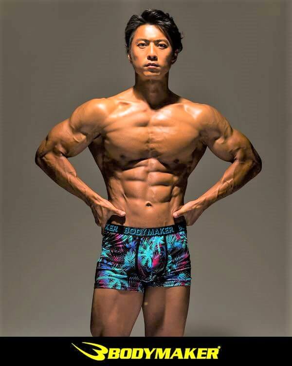 After体脂肪率30％の面影ゼロ!? 1日30分の筋トレで別人になった40歳