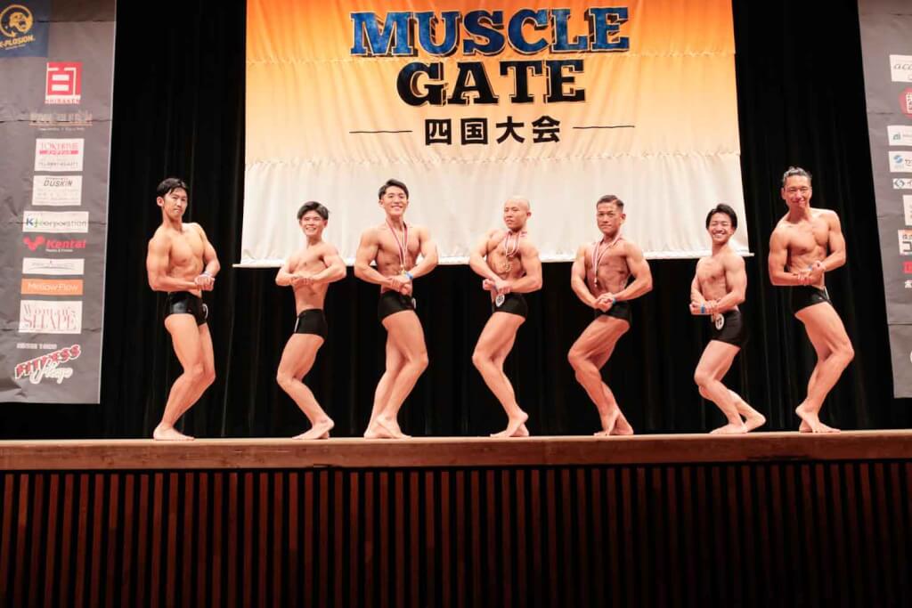 新人の部