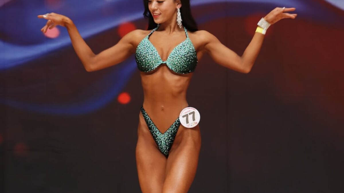 Mサイズ　フィットネスビキニ　競技用 20250915-00010003-vitup-000-1-