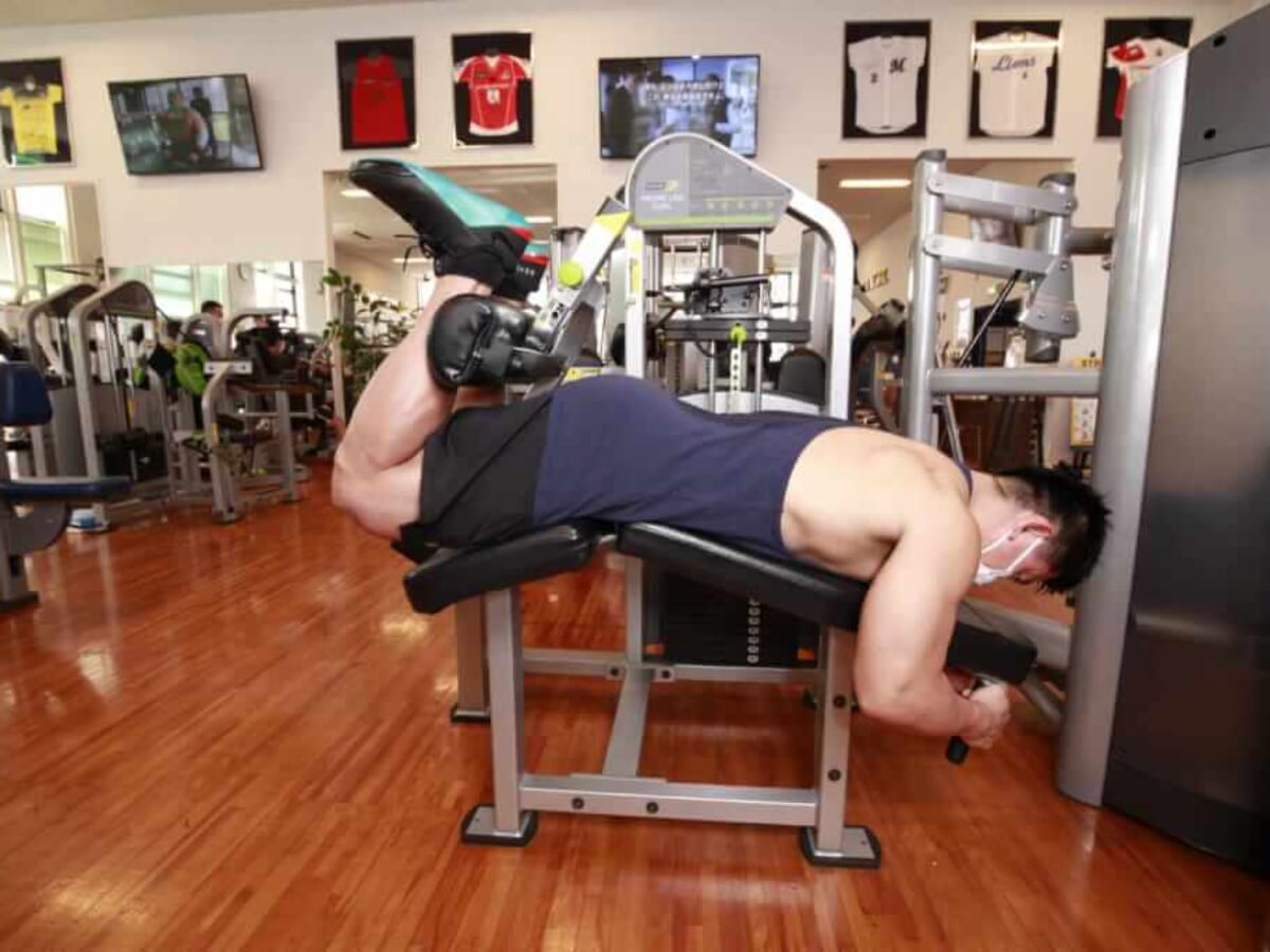 プローンレッグカール2_MG_1376-