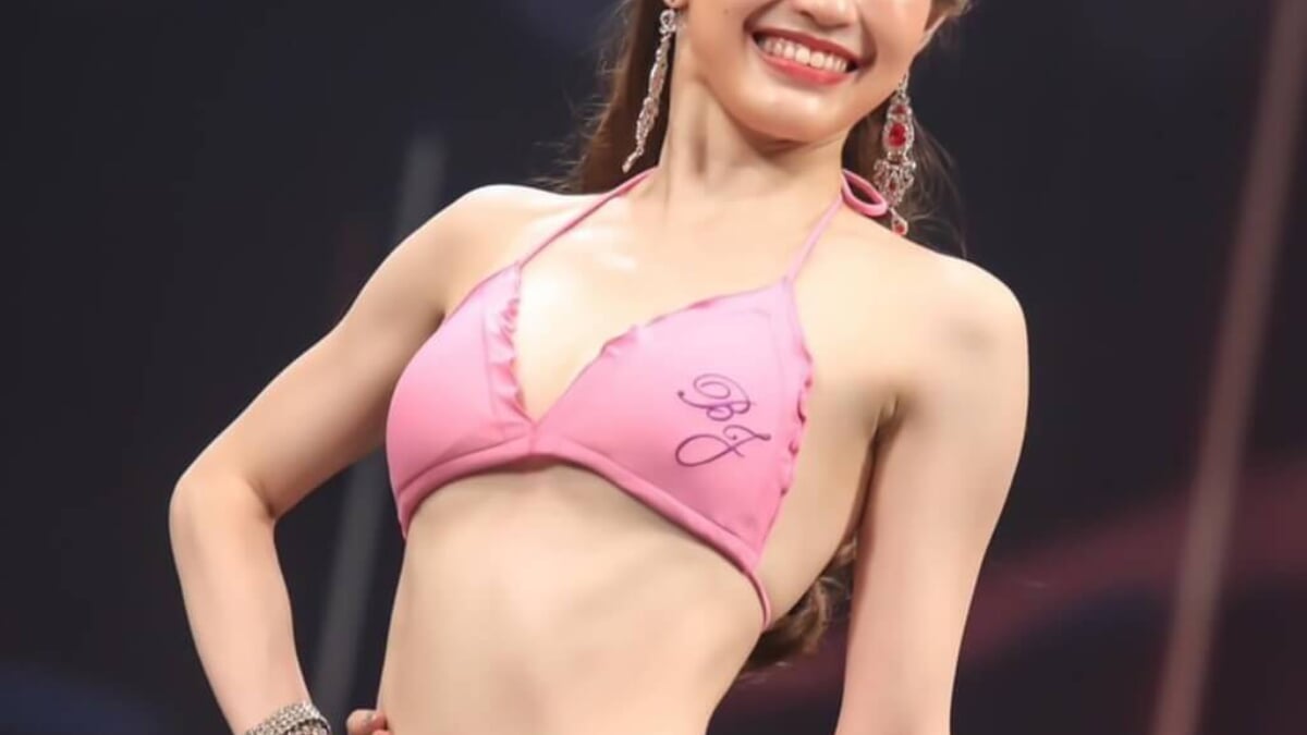 透き通るほどの白肌ビキニ姿で魅せた27歳・経営者 多忙でも