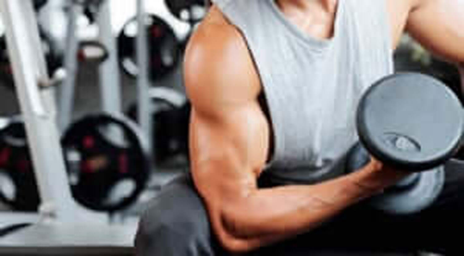 【上腕二頭筋にうまく効かせられない人必見！】初心者でも上腕二頭筋に効く筋トレ最強メニューをボディビル世界王者が直伝！
