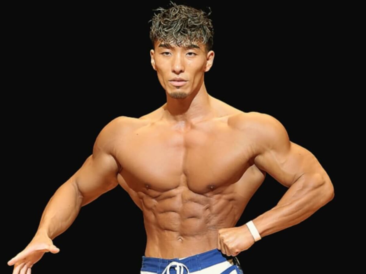 空も飛べそうな広い背中!?」を持つ29歳・新鋭メンズフィジーク選手