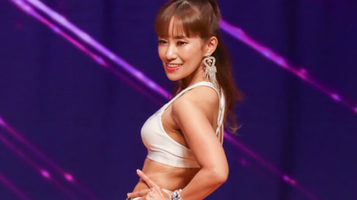 【がんちゃんLOVE ❤】EMS フィットネスクラブがつくった スタイリー 元運動嫌いの34歳・トレーナー 背中とお尻を強化したカーヴィーボディ