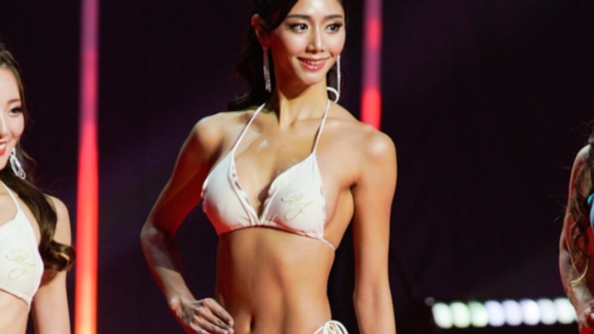 未使用 斎藤恭代　等身大　タペストリー 61+M1LM4NcL._UF350,350_QL50_.jpg