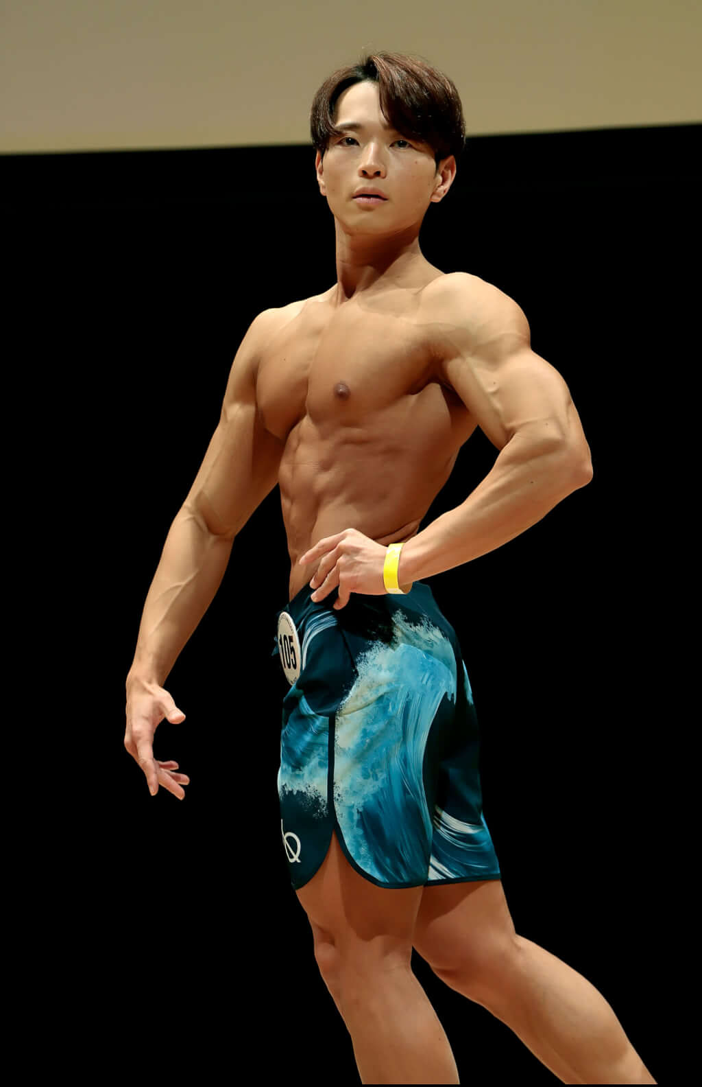 伴裕音選手