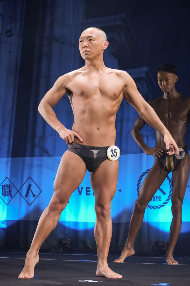 上原航さん