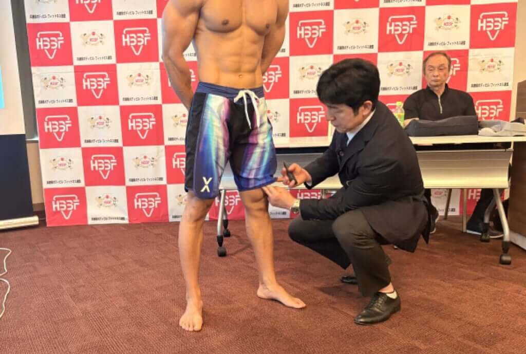 メンズフィジークの衣装の規定説明