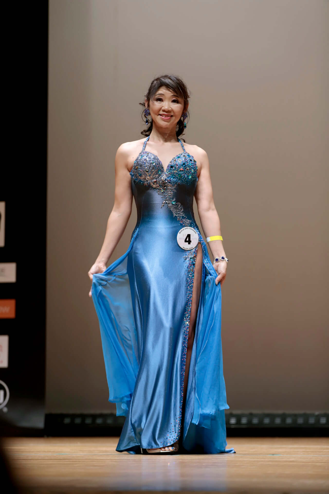 向山さん