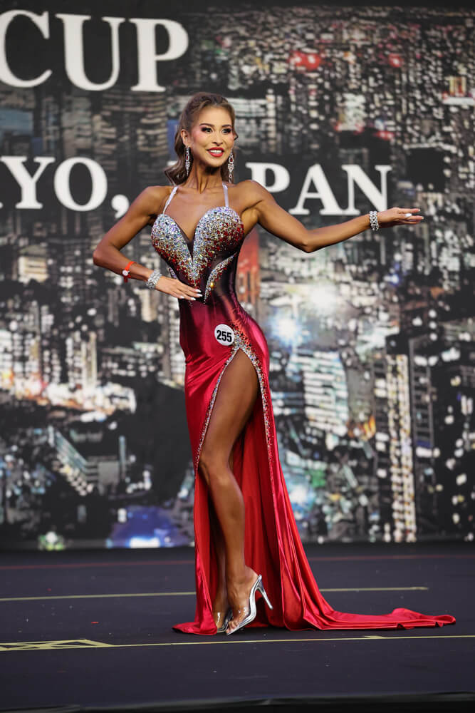 鈴木由香さん