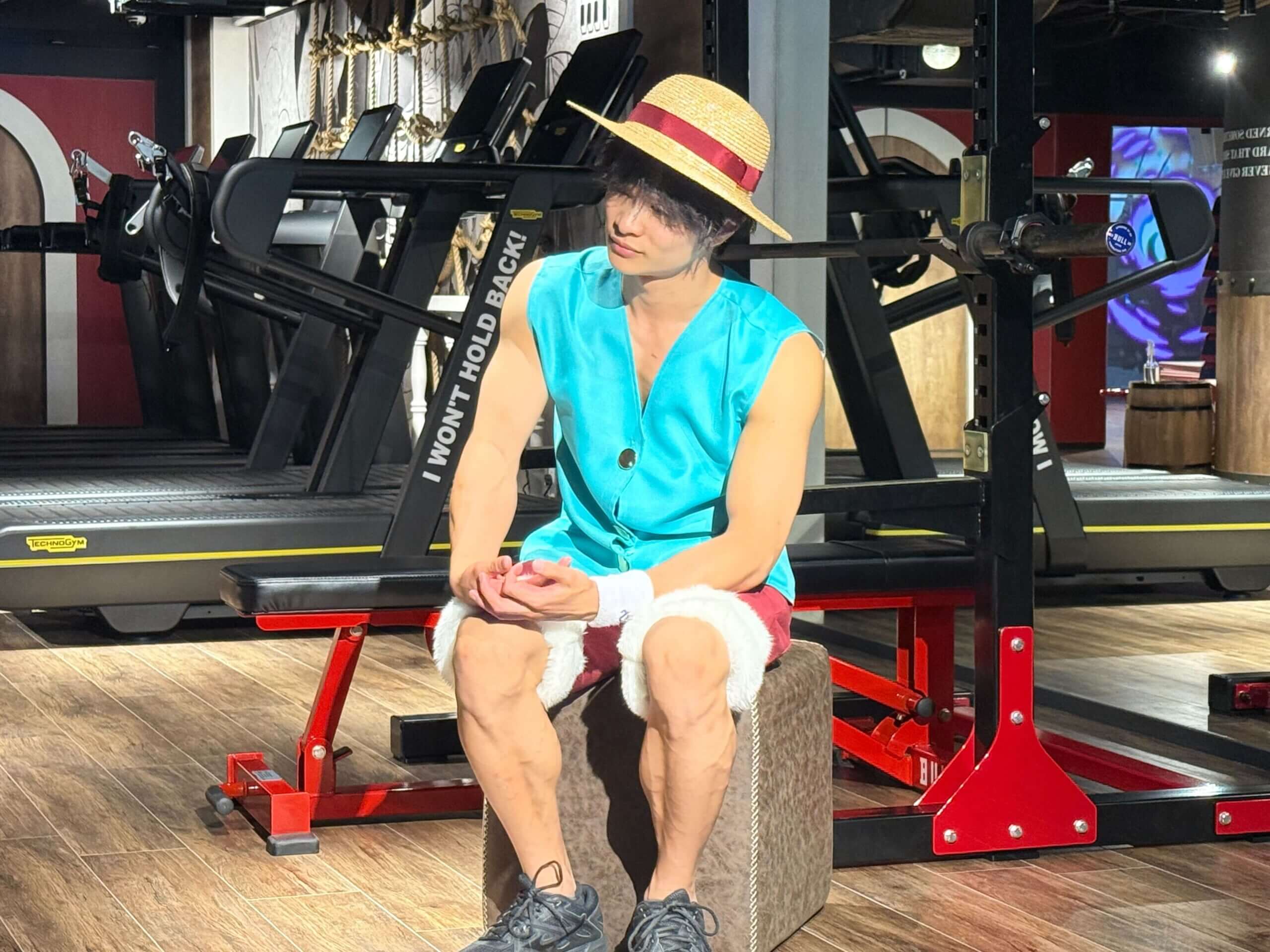 剣持 央さん
