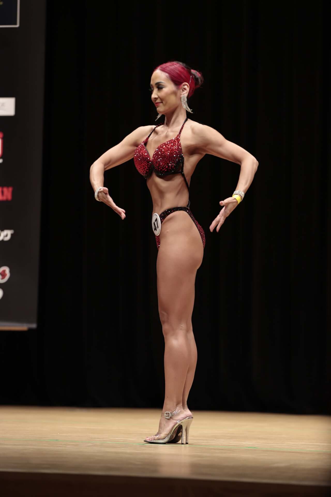 スワン真由美さん