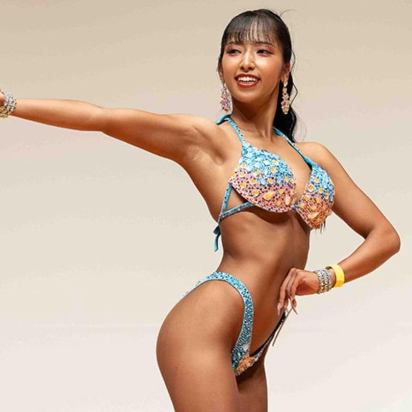 C-Dカップ　フィットネスビキニ　無料パッド付き 20歳・看護学生がビキニフィットネス優勝！ きっかけは「キラキラの