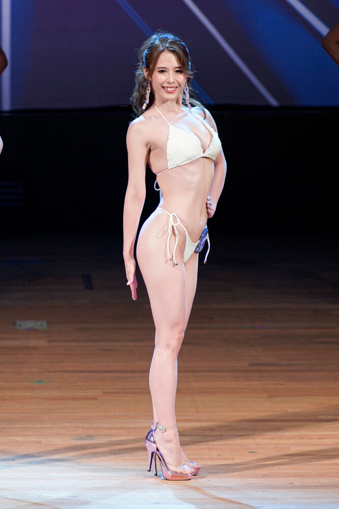 中嶋仁美さん