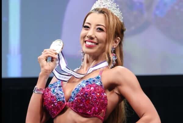 安井友梨選手