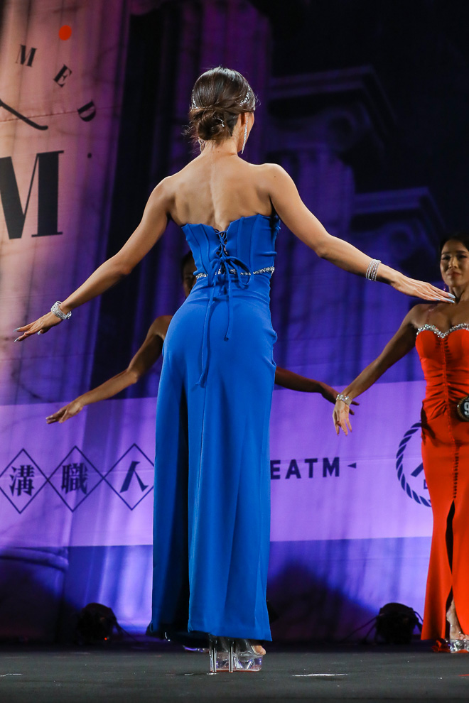 八王地奈菜さん