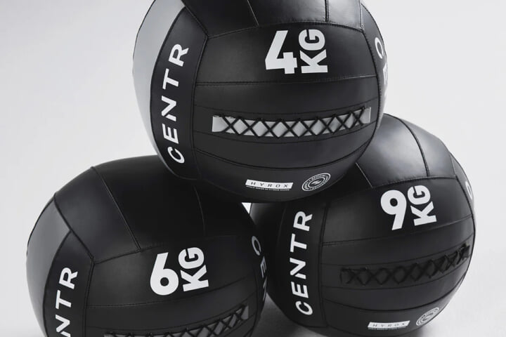 筋トレ初心者におすすめの厳選アイテム4選！ゴールドジム新作や石井直方先生の決定版事典も紹介