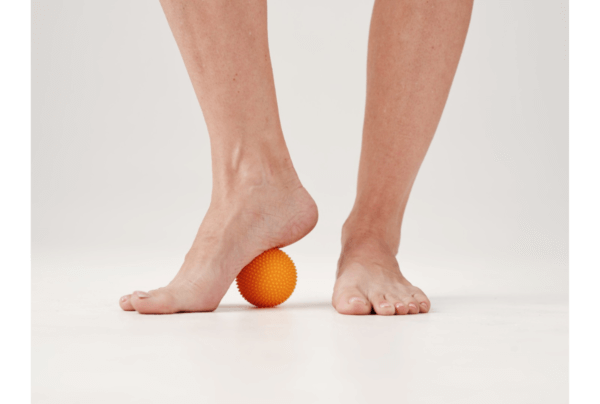 足裏ツボをマッサージ!ナボソの「イグナイトニューロボール」でセルフケア