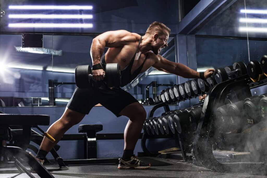 筋トレの「追い込み」は意味ない？筋量や筋持久力UPに筋肉を限界まで追い込むことは果たして必要なのかを検証！