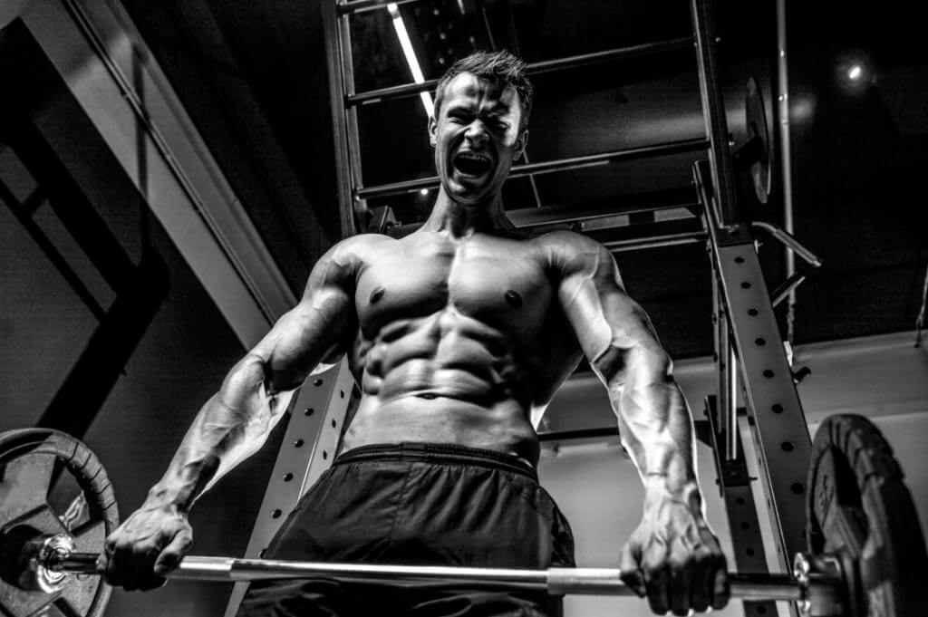 【筋トレ中上級者向け】おすすめの筋力アップトレーニングメニュー5種目