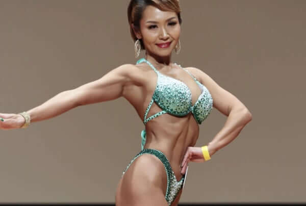中島由莉子さん